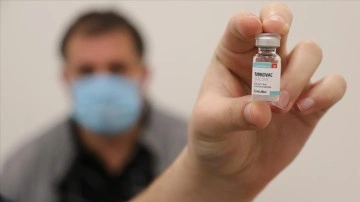 Yerli Kovid-19 aşısı TURKOVAC tahminî 20 ayda hızlı istihsal etabına geldi