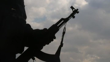 YPG/PKK Suriye’deki güvenli yerleri gözdağı ediyor
