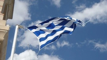 Yunanistan'da hükümet, muhalefetin gensorusuna hakkında güvenoyu aldı