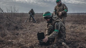 Zelenskiy: Donbas çatışmalarında birliklerimizi pekitmek düşüncesince akla yatkın adımları atıyoruz